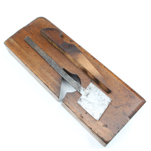 J Buck (Waterloo Rd) Wooden Rabbet Plane - 1 1/2 (Beech)